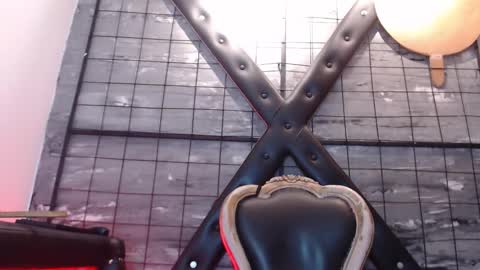 Lily online show from October 2025 12:06:02 PM