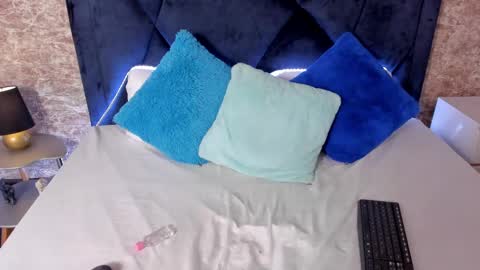 LilyWoodz online show from March 2025 10:21:01 PM