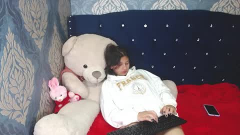 Lily online show from March 2025 12:10:02 AM