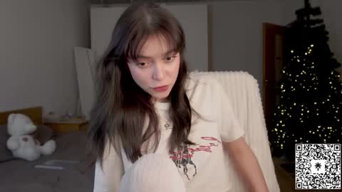 Lily   online show from December 2024 04:20:01 PM