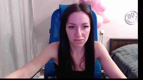 Lily online show from January 2025 12:58:01 PM
