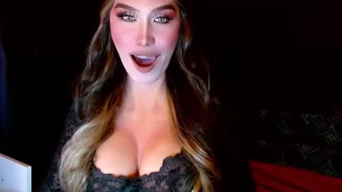 IM YOUR TRUE GODESS Lilymonstercock online show from January 2025 01:05:02 AM