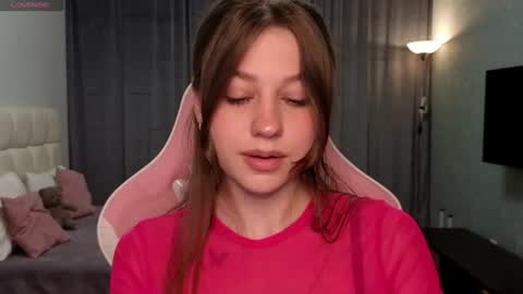 Snapshot of lilymoore69 chatting on June 2026 10:40:02 PM Lily online show from June 2026 10:40:02 PM