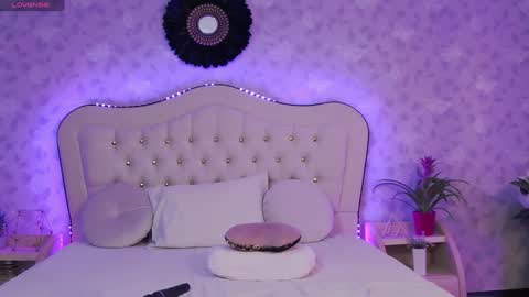 Snapshot of lilyrose_ chatting on January 2025 07:14:02 AM online show from January 2025 07:14:02 AM