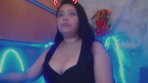 lilyslut143 online show from February 2026 12:53:02 PM