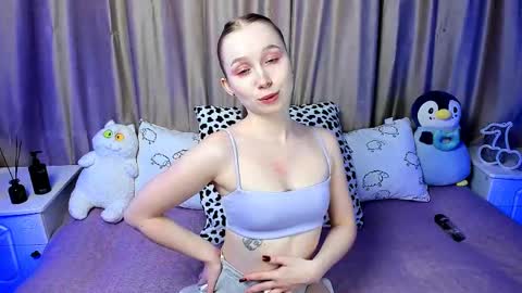 Lilian online show from February 2025 07:45:02 AM