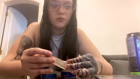 lilyswear online show from February 2025 11:45:02 AM