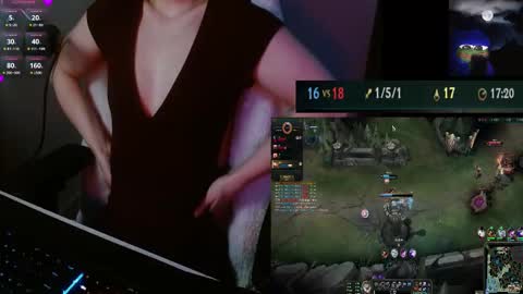 Lily Rone online show from November 2025 12:37:01 PM