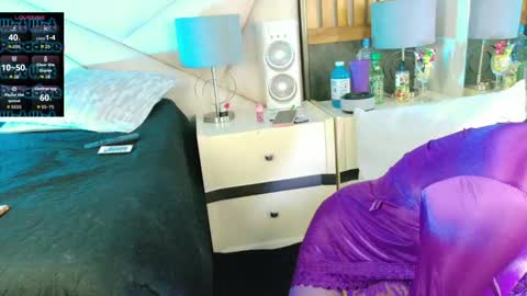 Snapshot of lilyybigass chatting on September 2025 11:47:01 AM Lilly online show from September 2025 11:47:01 AM