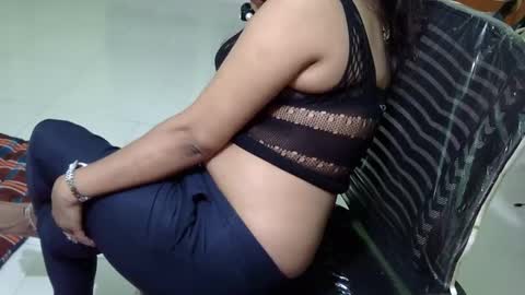 limaakter246618 online show from January 2025 10:51:01 AM