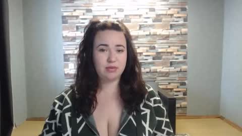 Snapshot of limalagris chatting on November 2025 06:34:02 AM busty princess online show from November 2025 06:34:02 AM