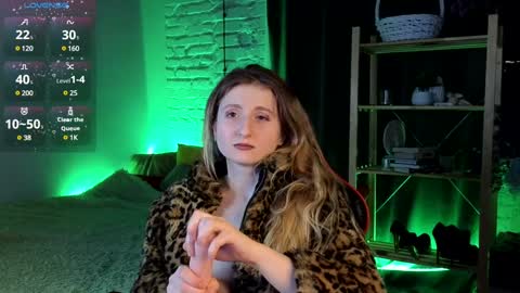 Snapshot of lin_rosex chatting on January 2025 03:25:01 PM MashaMaria online show from January 2025 03:25:01 PM