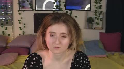 Snapshot of lin_rosex chatting on February 2025 11:26:02 PM MashaMaria online show from February 2025 11:26:02 PM