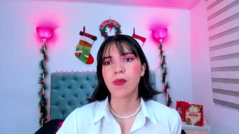  Lina Bedoya  online show from December 2024 11:40:02 AM