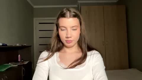 Lina online show from July 2026 04:42:02 PM