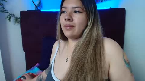 Lina Browm online show from September 2025 12:59:02 PM