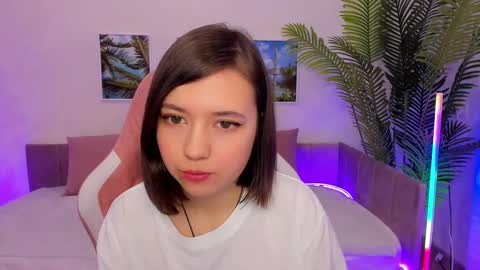 Lina online show from February 2025 01:53:02 AM