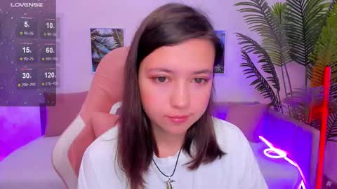 Lina online show from October 2025 02:41:02 AM