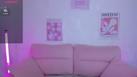 Lina online show from October 2025 02:31:02 AM