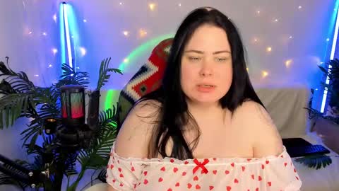lina_linx online show from January 2025 06:57:02 PM