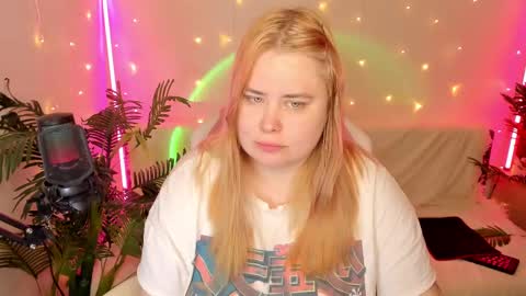 lina_linx online show from January 2025 08:09:01 AM