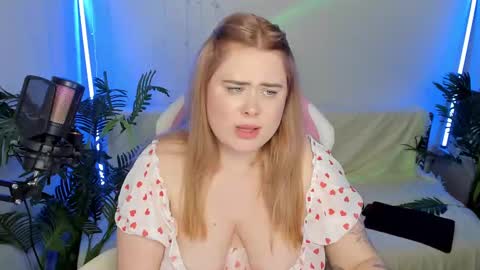 lina_linx online show from January 2025 02:48:01 AM