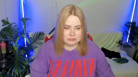 lina_linx online show from February 2025 06:44:01 PM