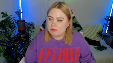 lina_linx online show from February 2025 10:25:01 PM