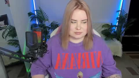 lina_linx online show from February 2025 06:30:02 PM