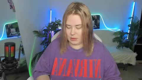 lina_linx online show from March 2025 07:20:02 PM