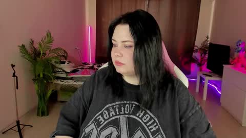 lina_linx online show from September 2025 06:57:02 AM