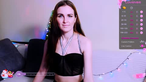 Snapshot of lina_owl chatting on January 2025 07:20:02 PM Lina online show from January 2025 07:20:02 PM