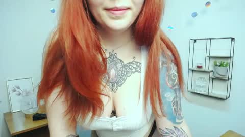 lina_ri online show from May 2026 06:25:01 PM