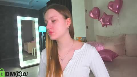 Lina online show from May 2026 01:11:02 AM