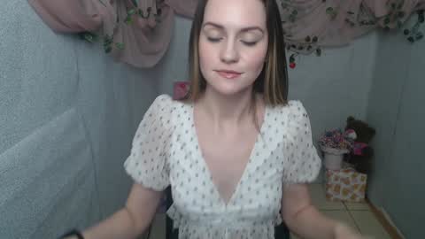 Lina online show from January 2025 09:29:01 AM