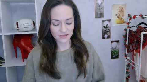 Lina online show from January 2026 06:52:02 AM