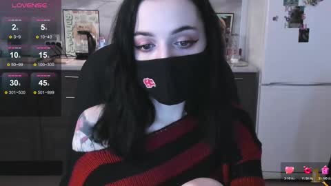 Lina 3  1715622743 online show from December 2025 08:00:02 AM