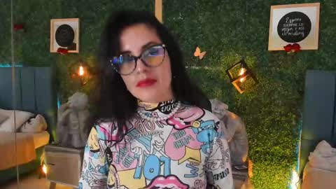 Lina  online show from March 2026 11:49:01 AM