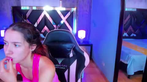  Linda  online show from July 2026 02:02:02 PM