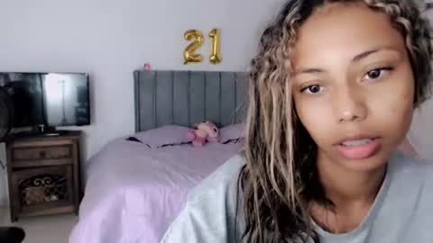 Snapshot of linda_brown_1 chatting on June 2026 12:03:02 PM linda brown online show from June 2026 12:03:02 PM