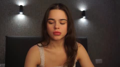 Linda online show from December 2025 02:12:02 PM