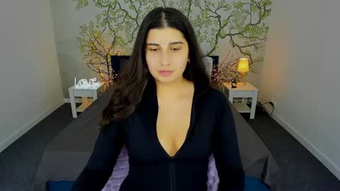 Linda online show from January 2025 01:05:02 PM
