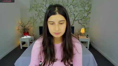 Linda online show from September 2025 05:51:01 AM