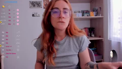 Giggles  online show from February 2025 09:05:02 PM