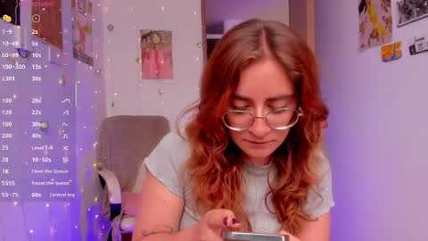 Giggles  online show from September 2025 02:29:02 PM