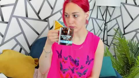 Snapshot of linda_jonys chatting on May 2026 08:11:01 AM Linda online show from May 2026 08:11:01 AM