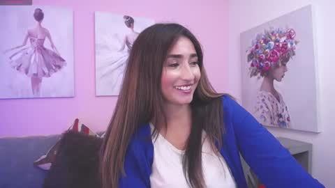 Maria Paula online show from September 2025 12:09:02 PM