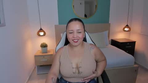 L I N D A online show from January 2025 07:07:02 PM