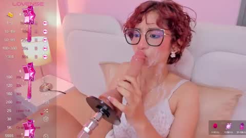 linda_sofi__ online show from February 2025 10:53:02 PM