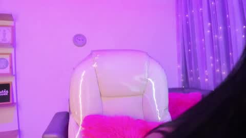 linda miller online show from December 2024 04:45:01 AM